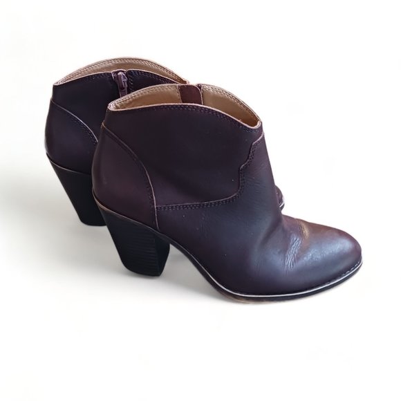 Lucky Brand Brown Leather  Western Style Stacked Heel Ankle Booties Size 8.5 - Picture 3 of 15